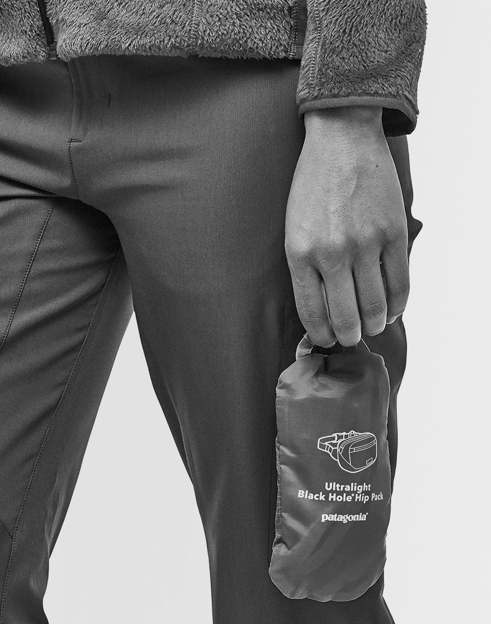 Ultralight Black Hole Mini Hip Pack
