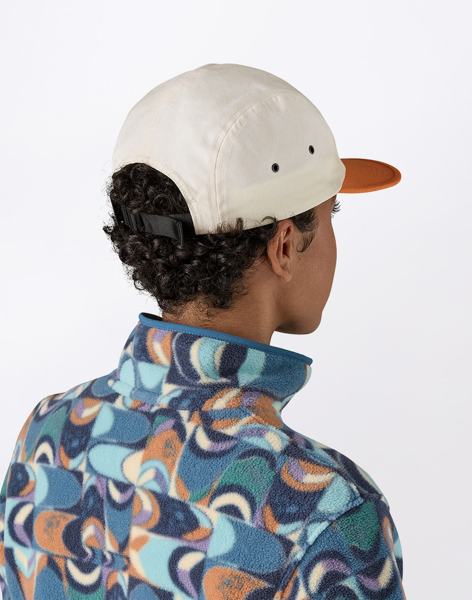 P-6 Label Maclure Hoed