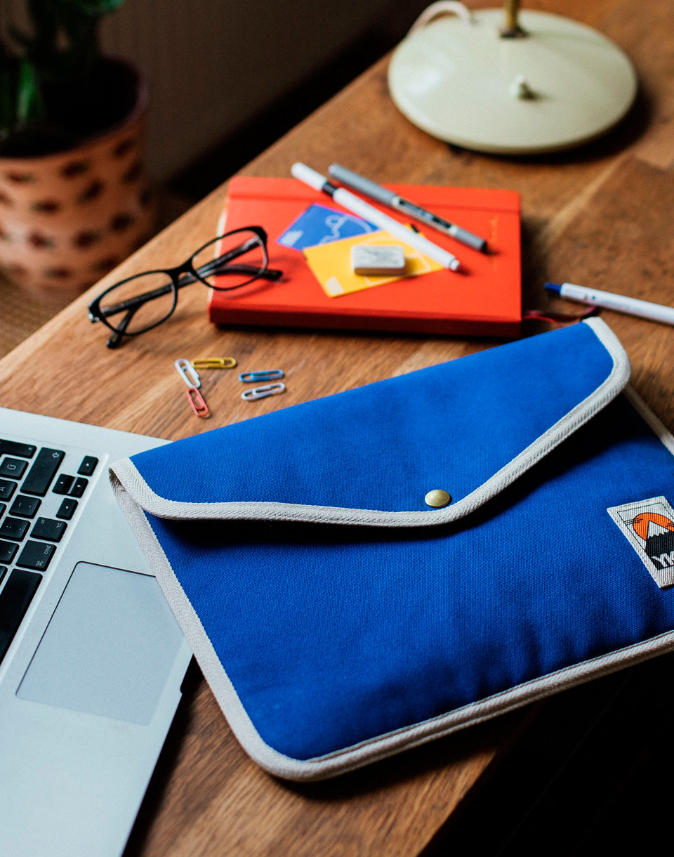 Laptop Case M