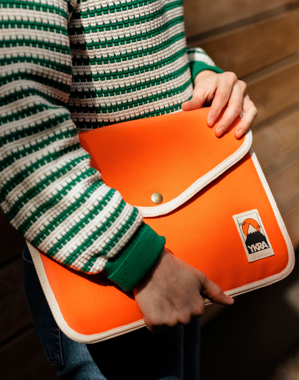 Laptop Case M