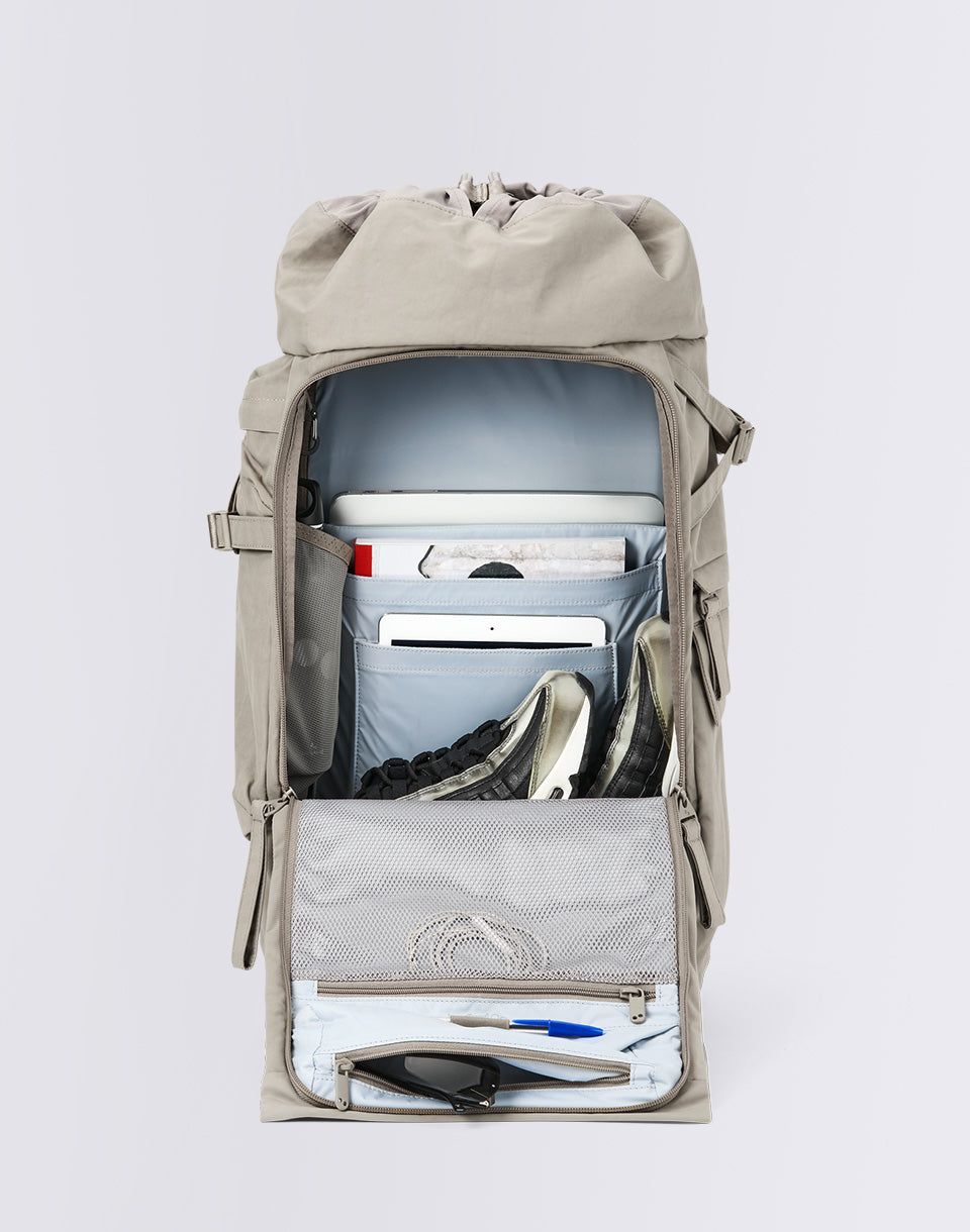 Blok Medium Construct