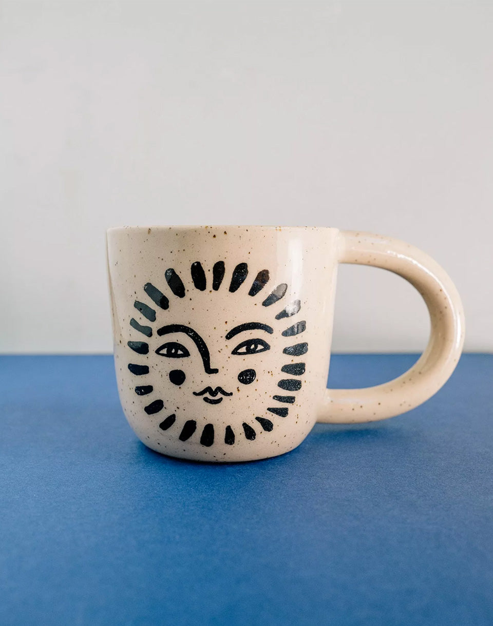 Large Mug Sun Face Black