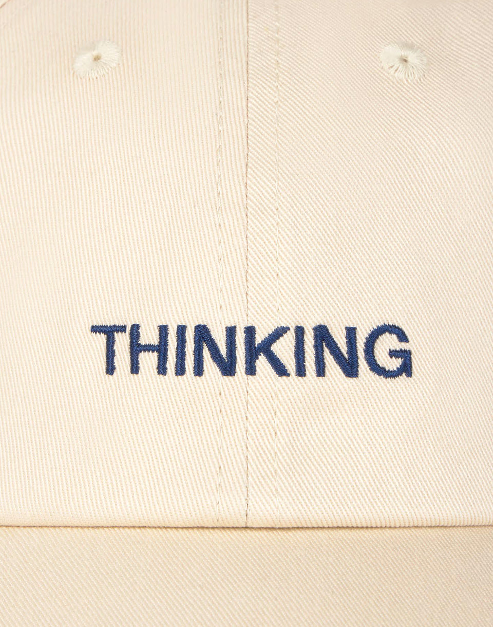 Denkende Ivoren Chris Pet