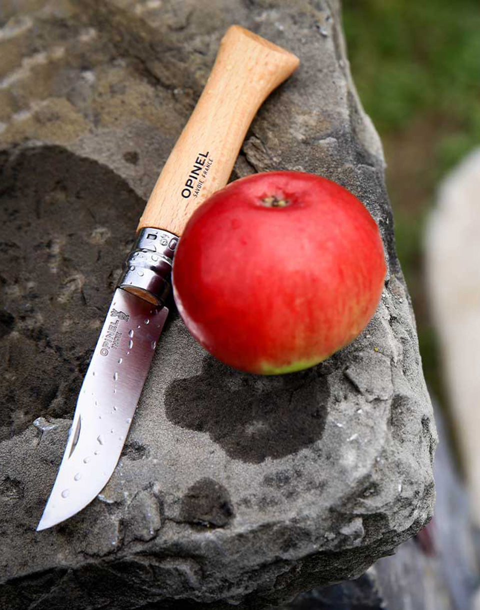 N°09 Stainless Steel