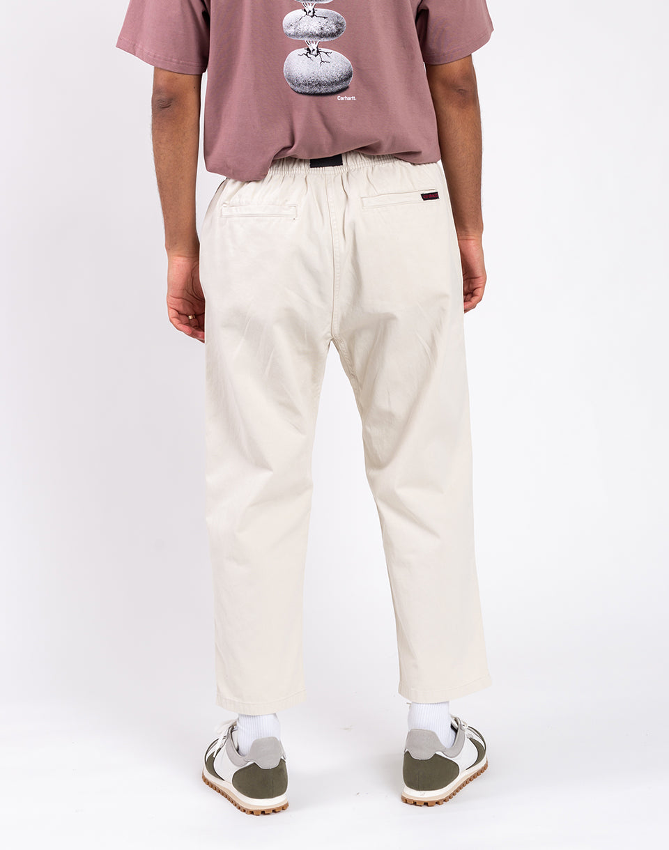 Losse taps toelopende broek