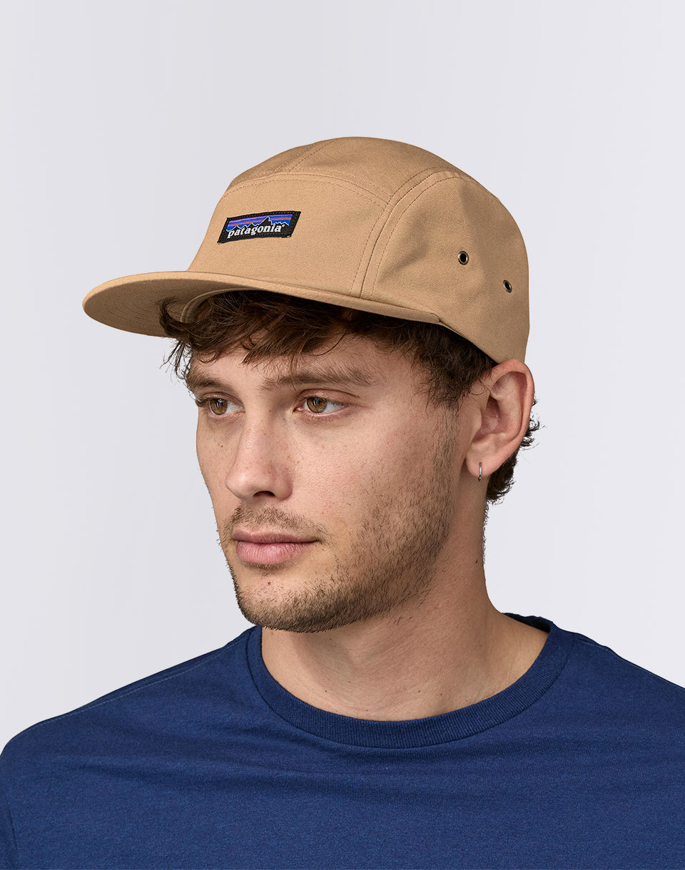 P-6 label maclure hoed