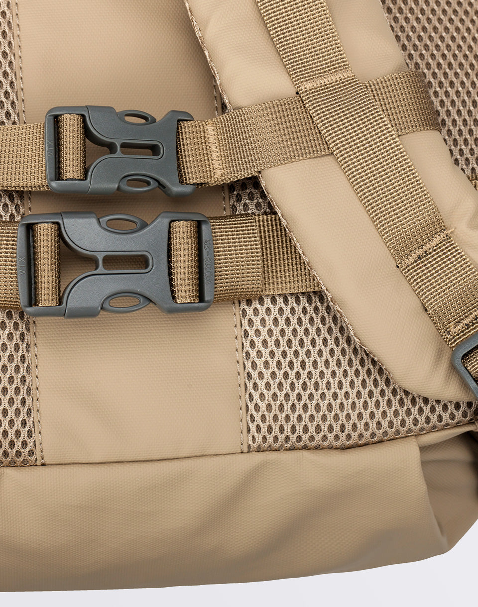 Kiln Hooded Zip Top Backpack 22L