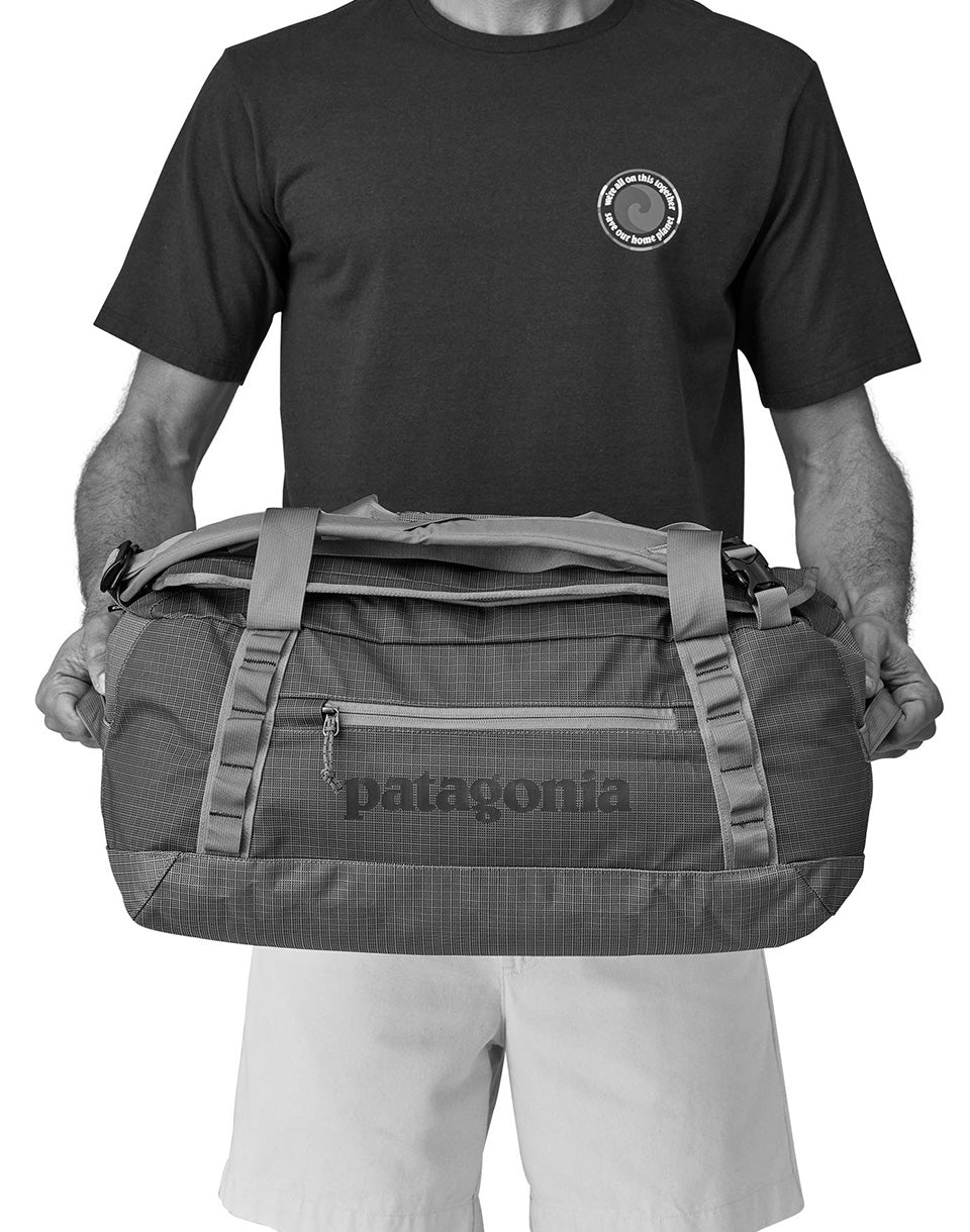 Black Hole Duffel 40L