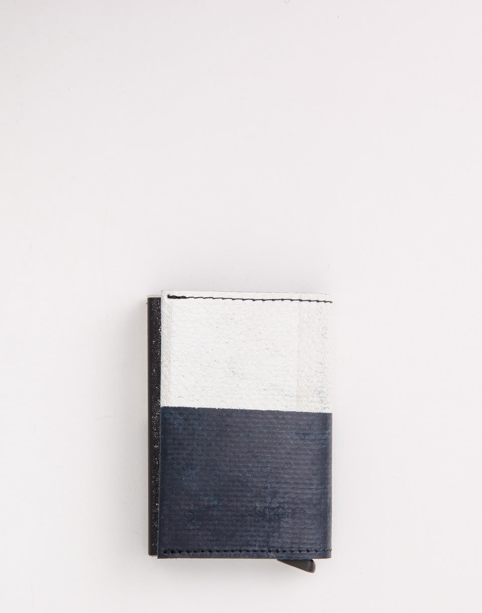 F705 Secrid x Freitag