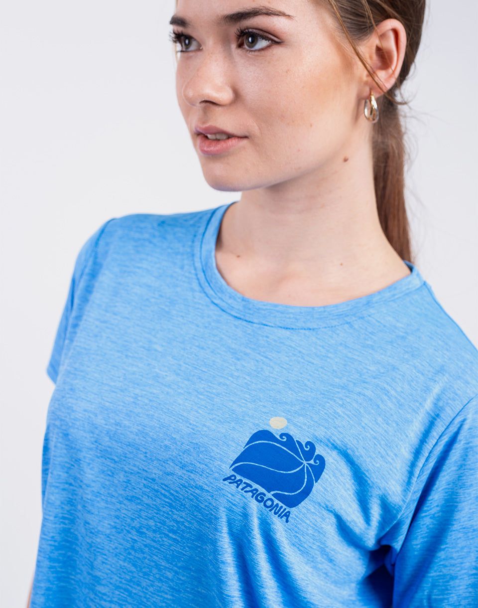 W's Cap Cool Daily Graphic Shirt - Waters