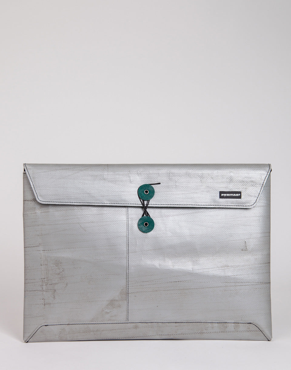 F421 Sleeve for Laptop 15''