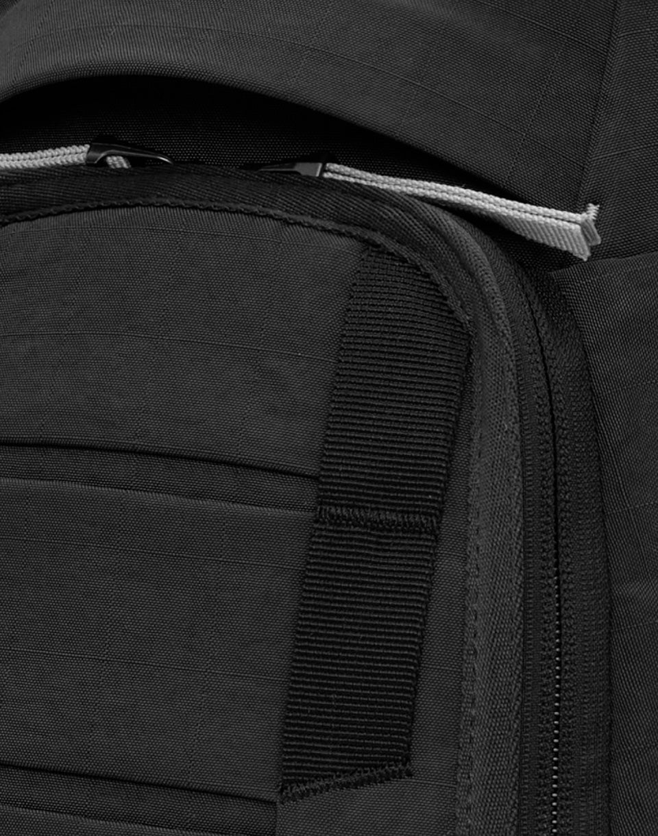Hugger Backpack 20L