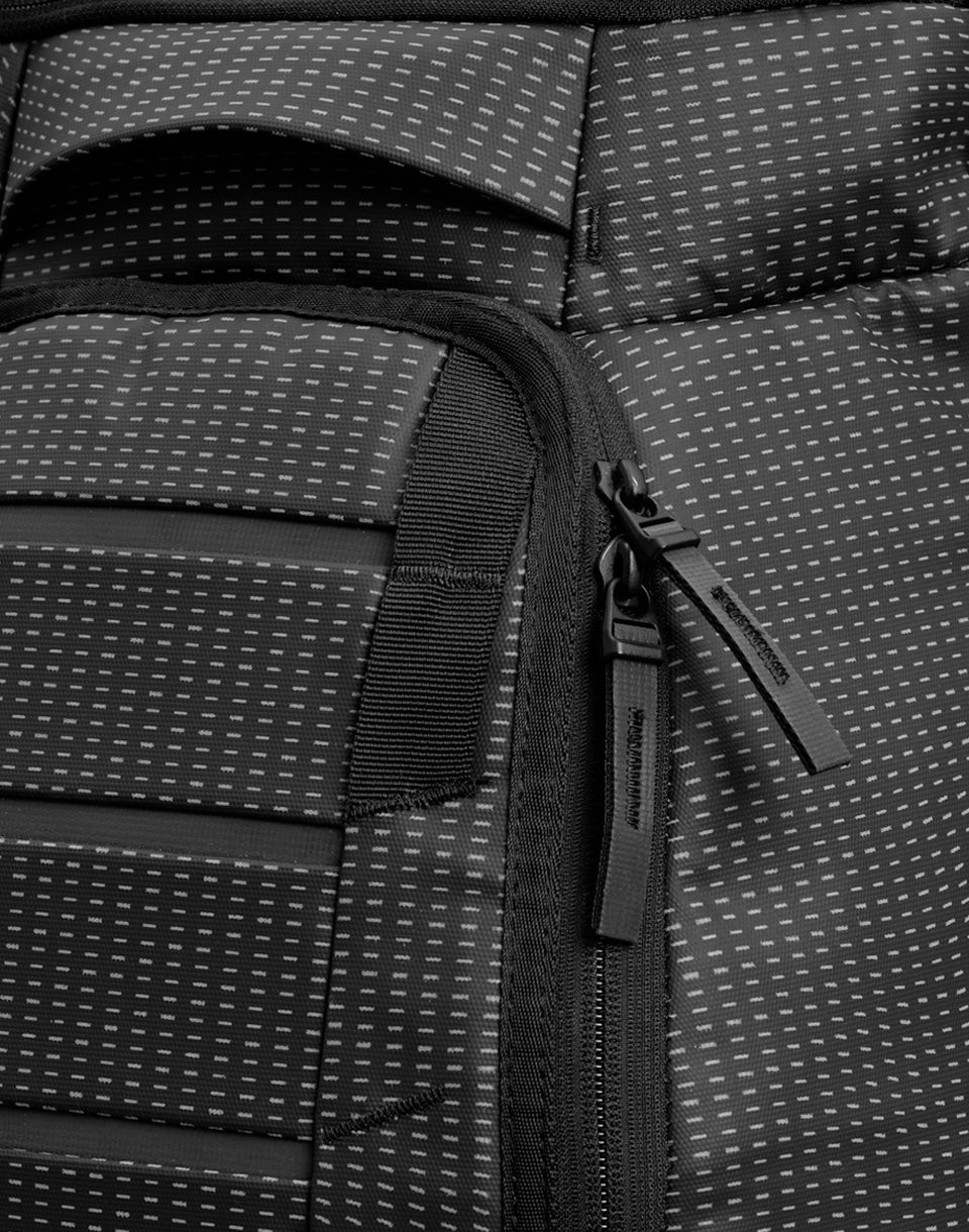 Hugger Backpack 20L