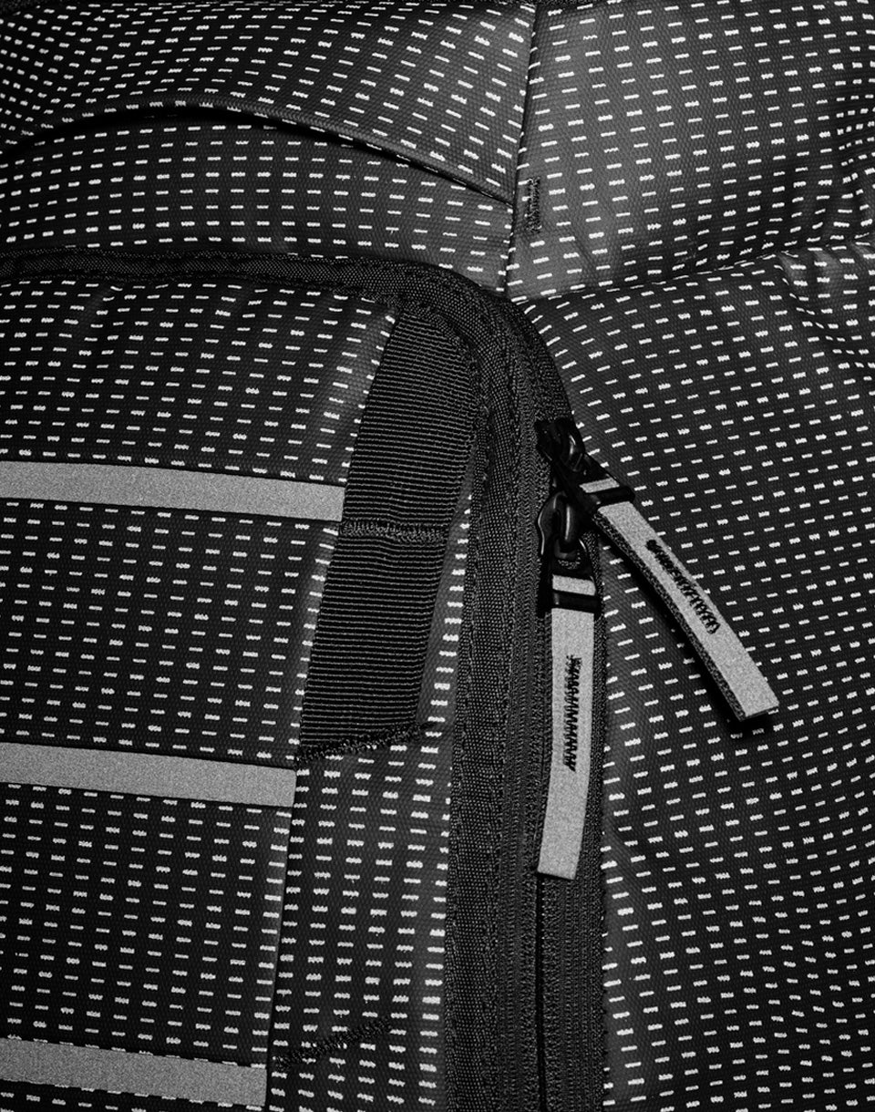 Hugger Backpack 30L