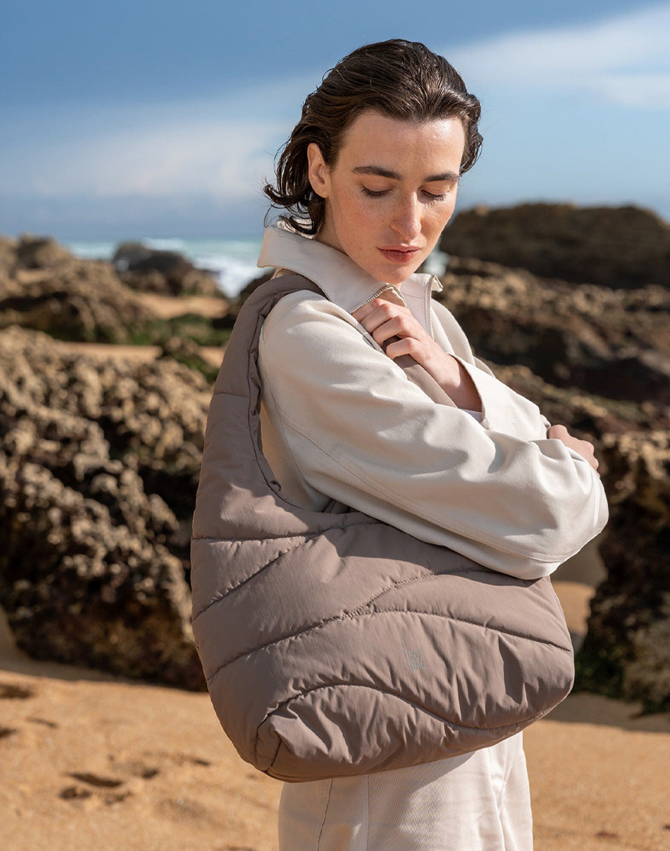 Wavy Puffer Shoulder Bag