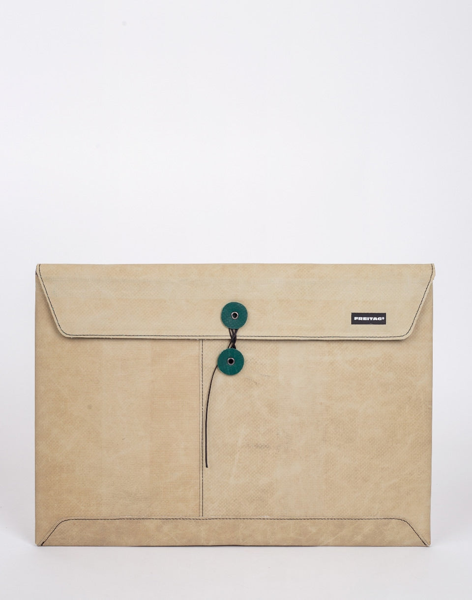 F421 Sleeve for Laptop 15''