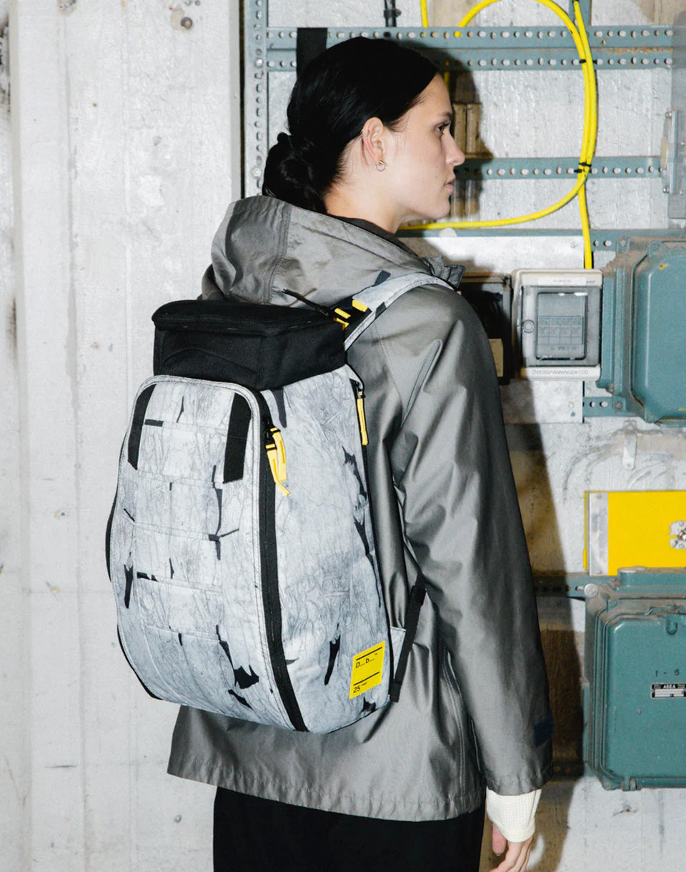 Hugger Backpack 25L