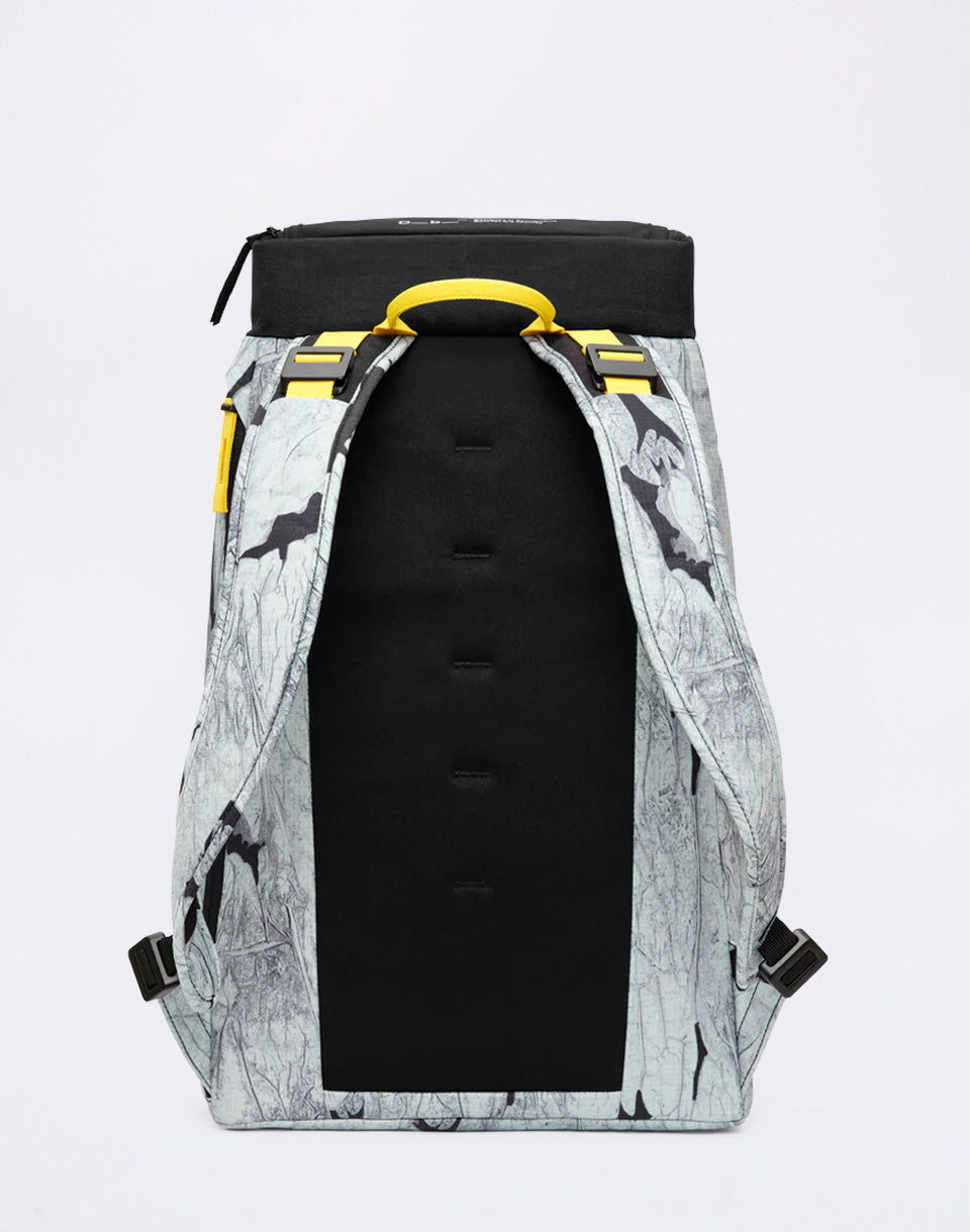 Hugger Backpack 25L