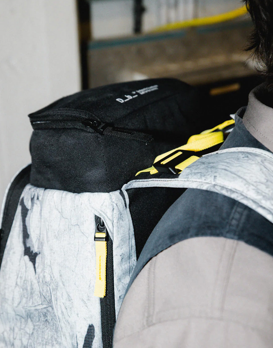 Hugger Backpack 25L