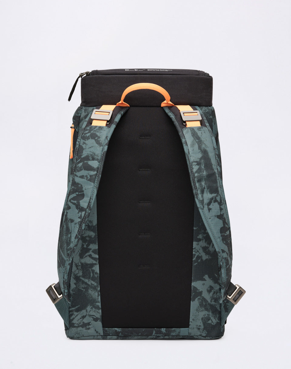 Hugger Backpack 25L