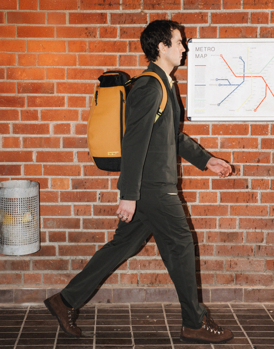 Hugger Backpack 30L