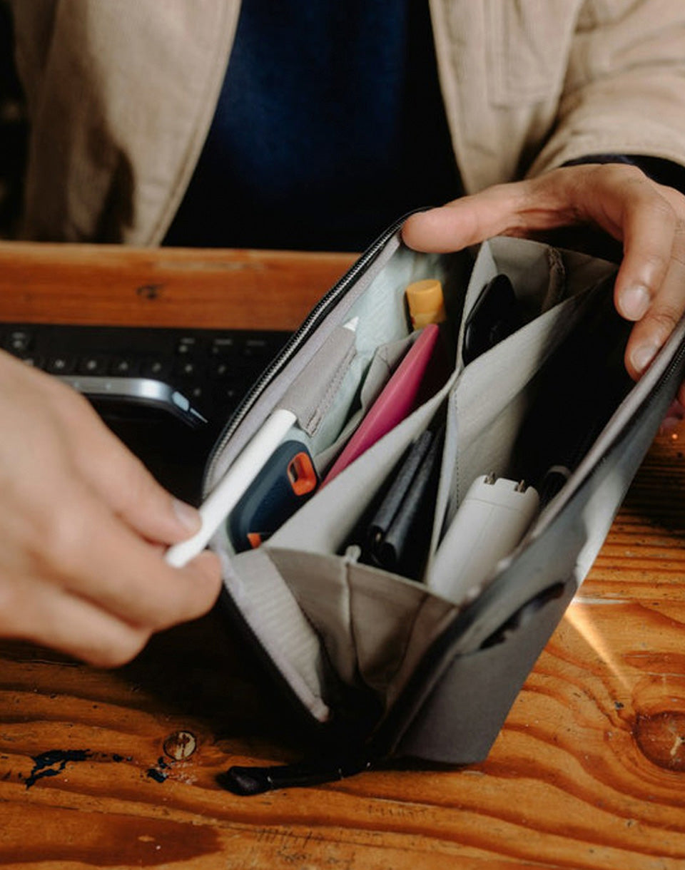 Tech Pouch Small
