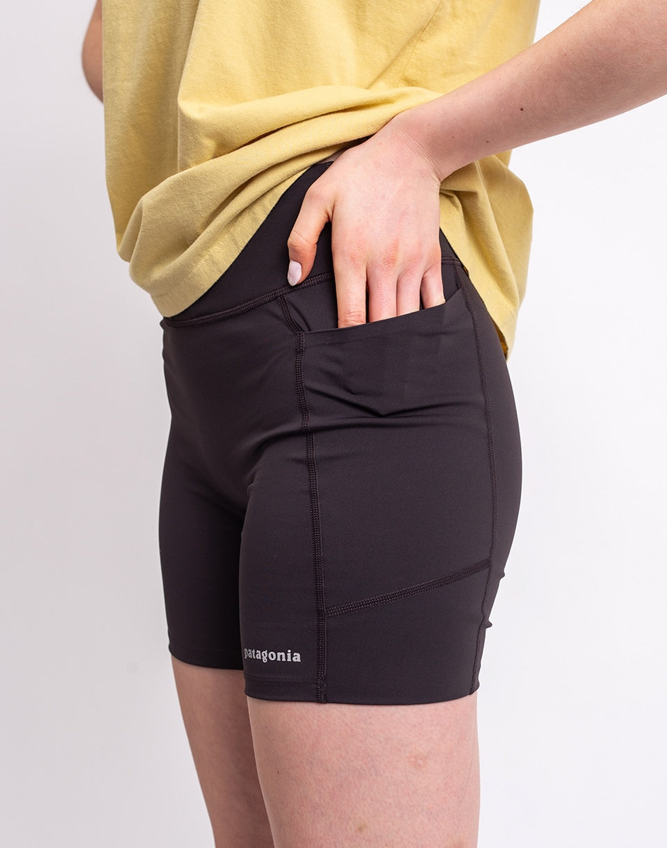 W's Endless Run Shorts - 6"
