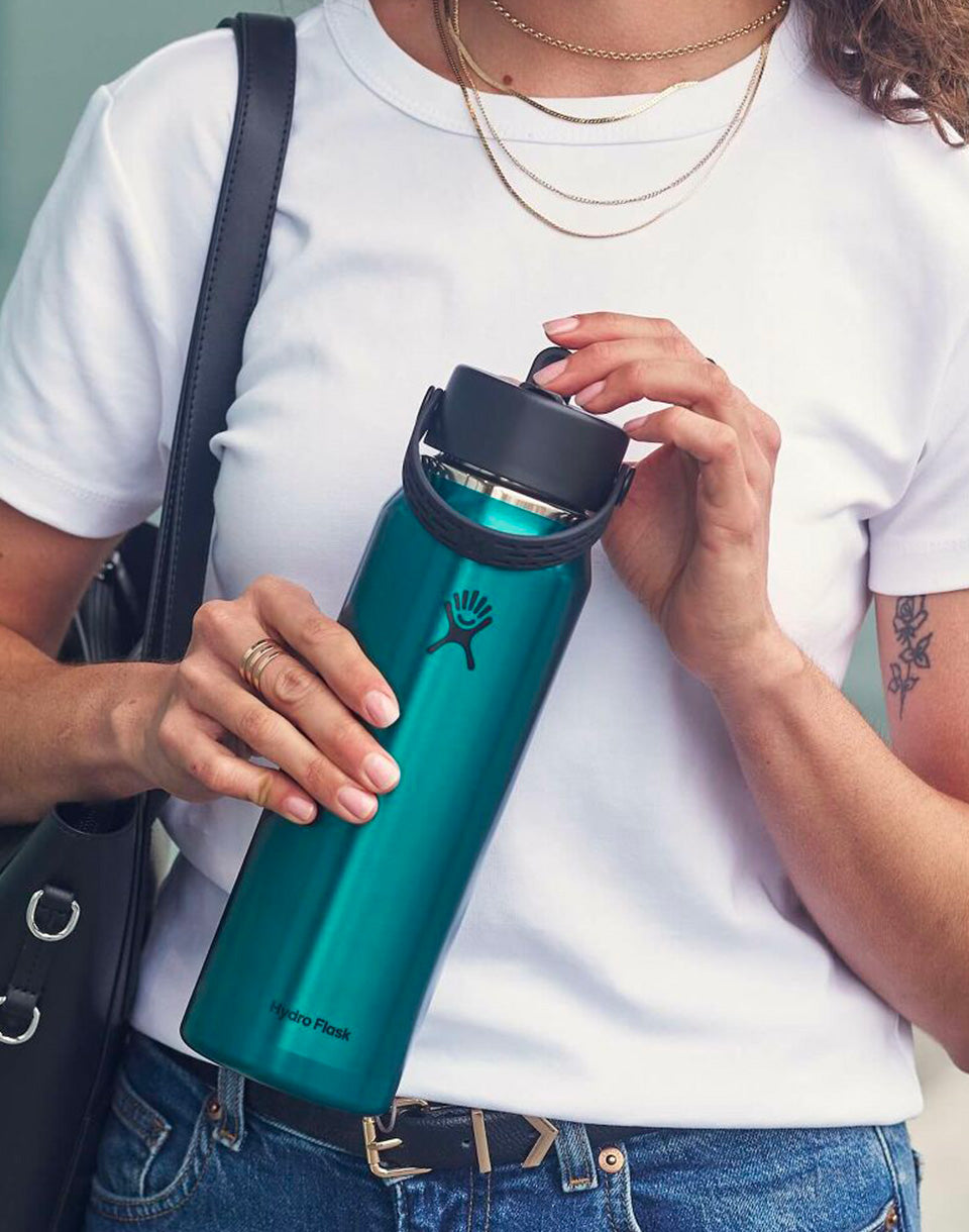 Lightweight Flex Straw Bottle (946 ml)