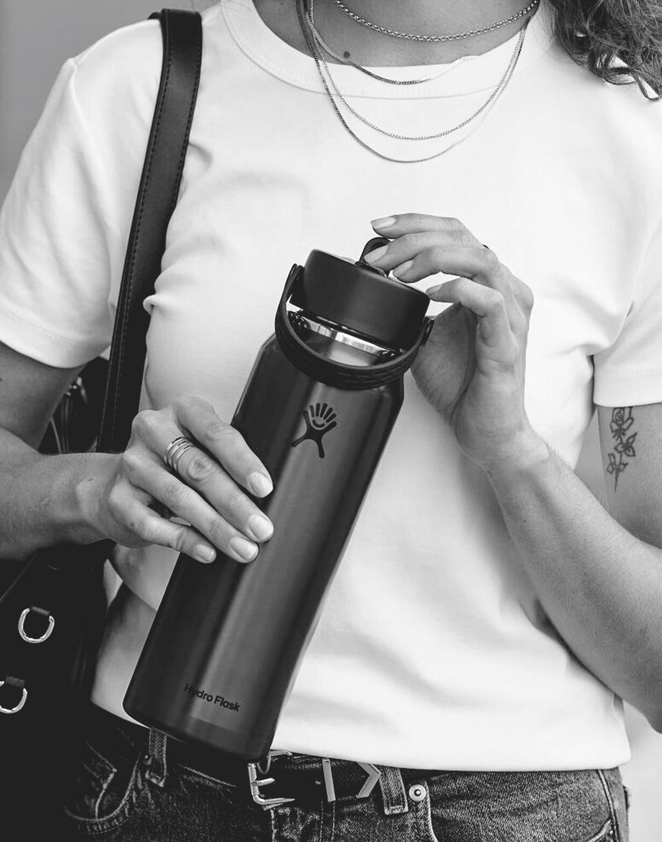 Lightweight Flex Straw Bottle (946 ml)