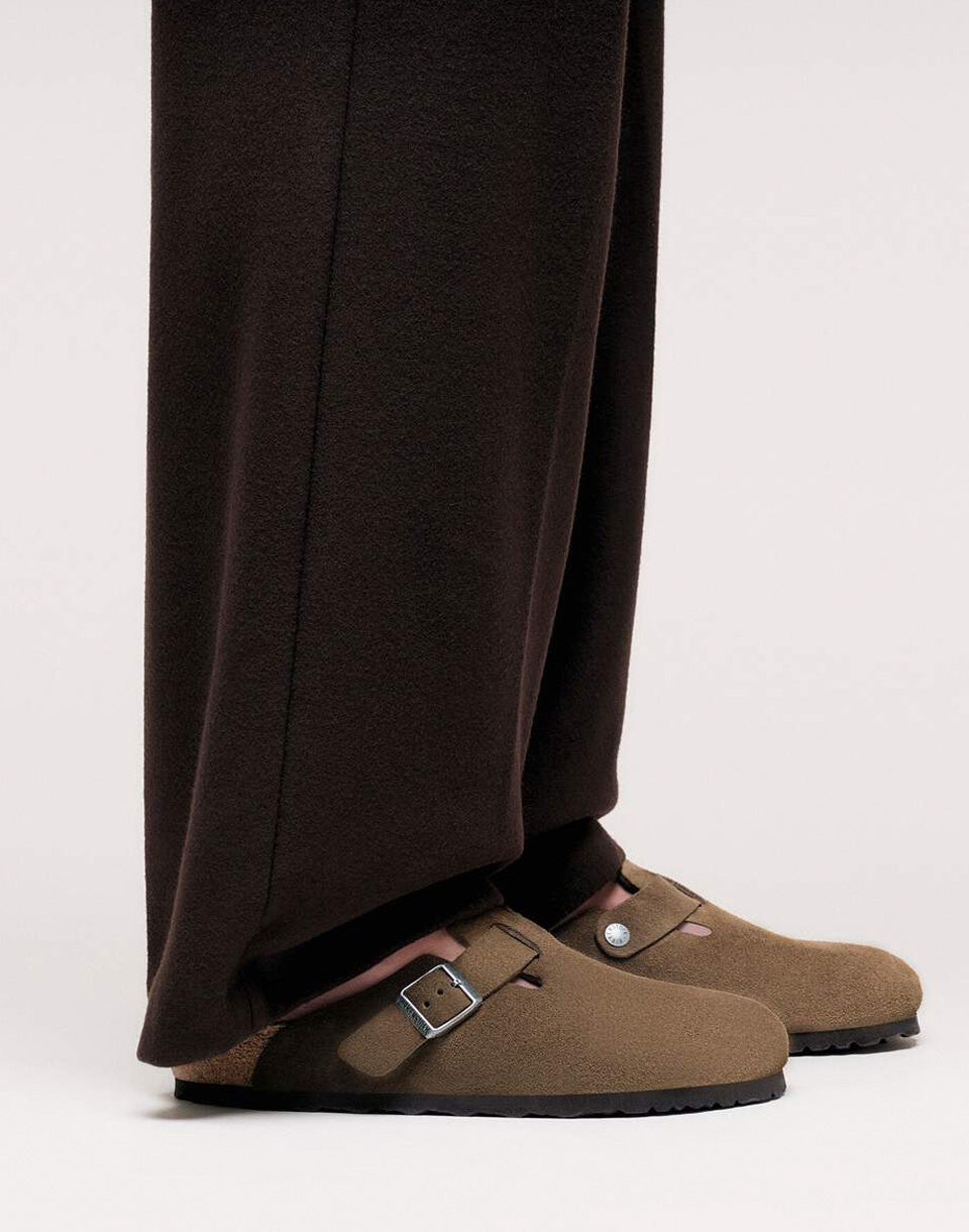 Boston Soft Footbed Suede Leather