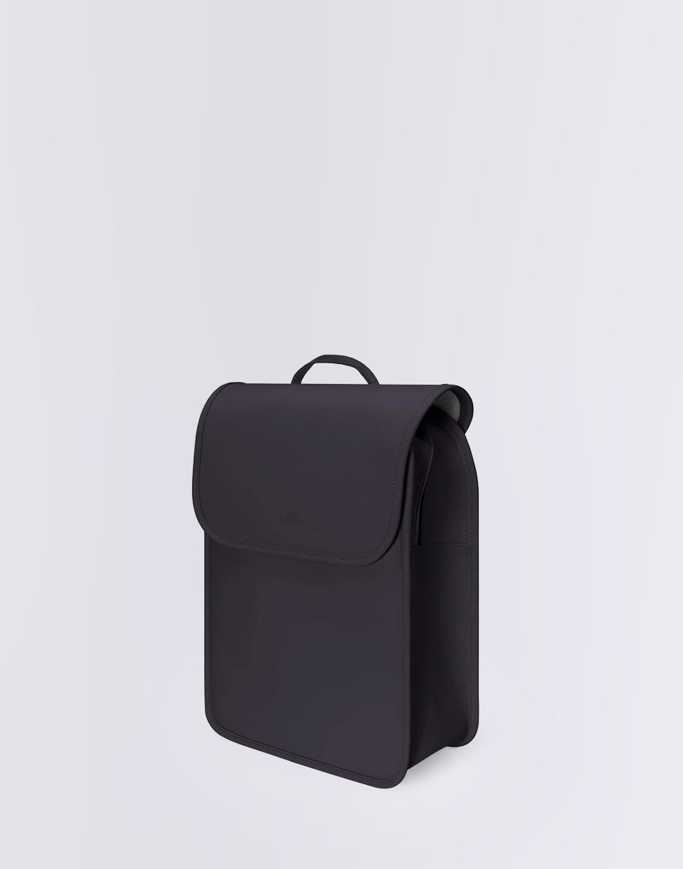 Adina Mini