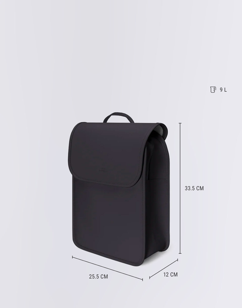 Adina Mini