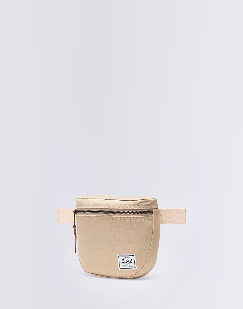 Settlement Hip Pack