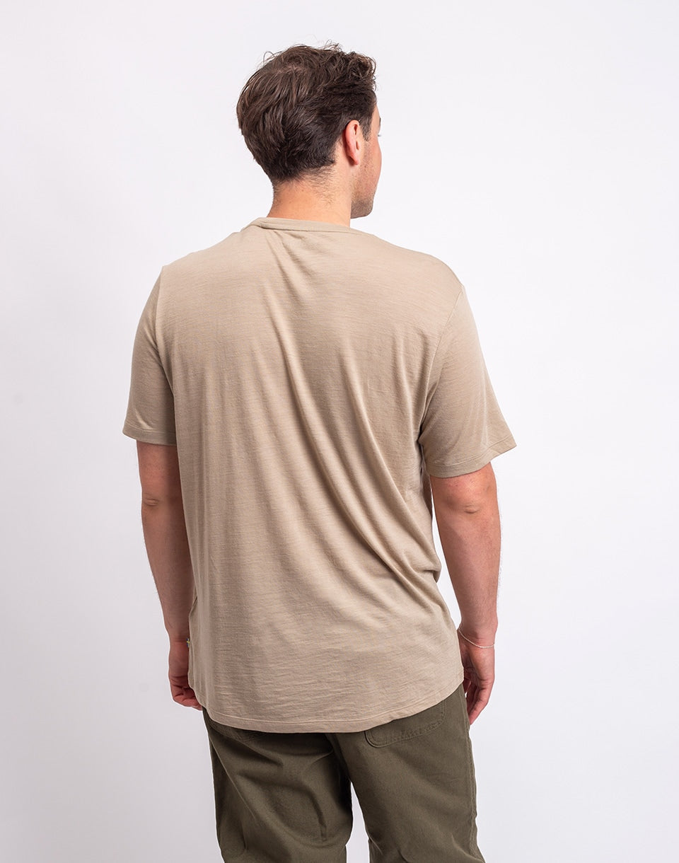Hoja Lugnt Wool T-shirt M