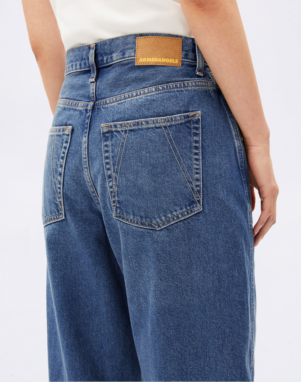 Baarly High Waist Barrel Jean