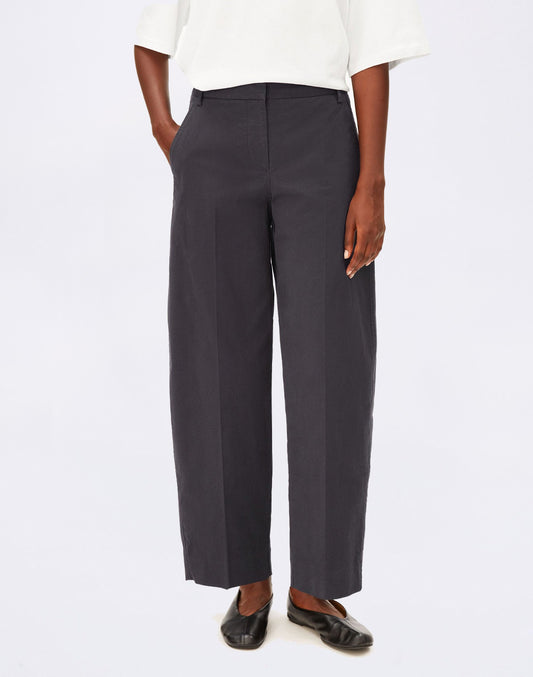 Barrel Leg Twill Pant