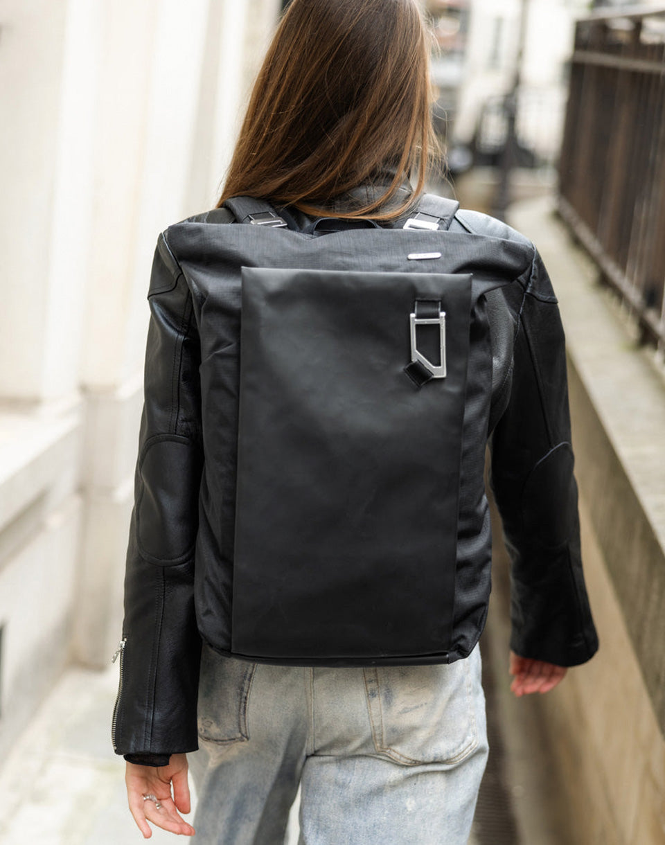 Entour Daypack 18L