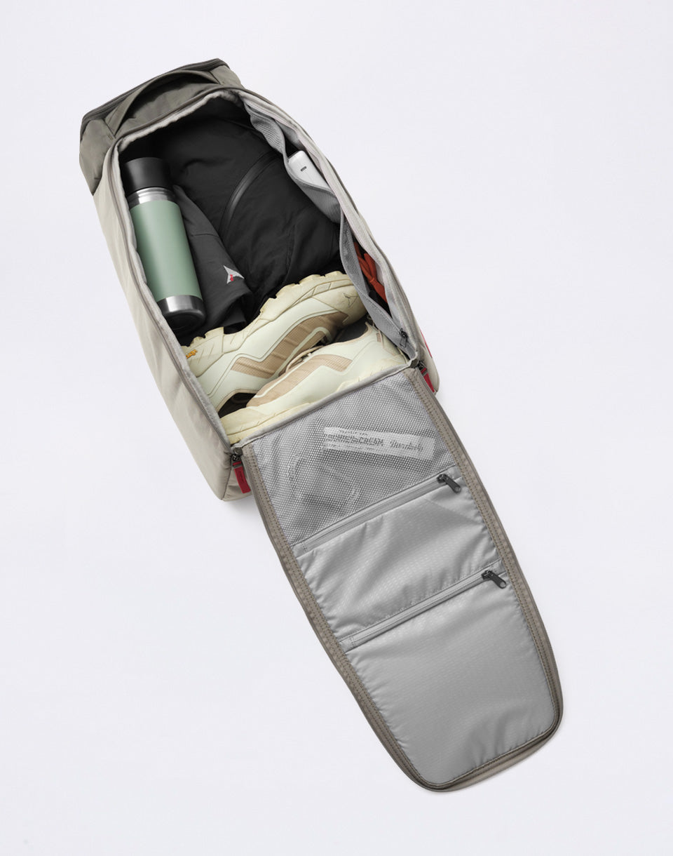 Hugger Backpack 30L