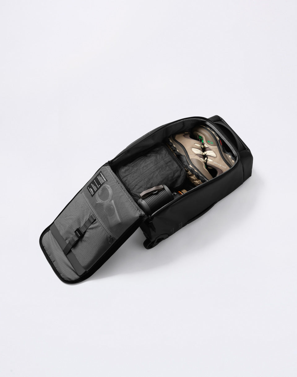 Hugger Roller Bag Carry-on 40L