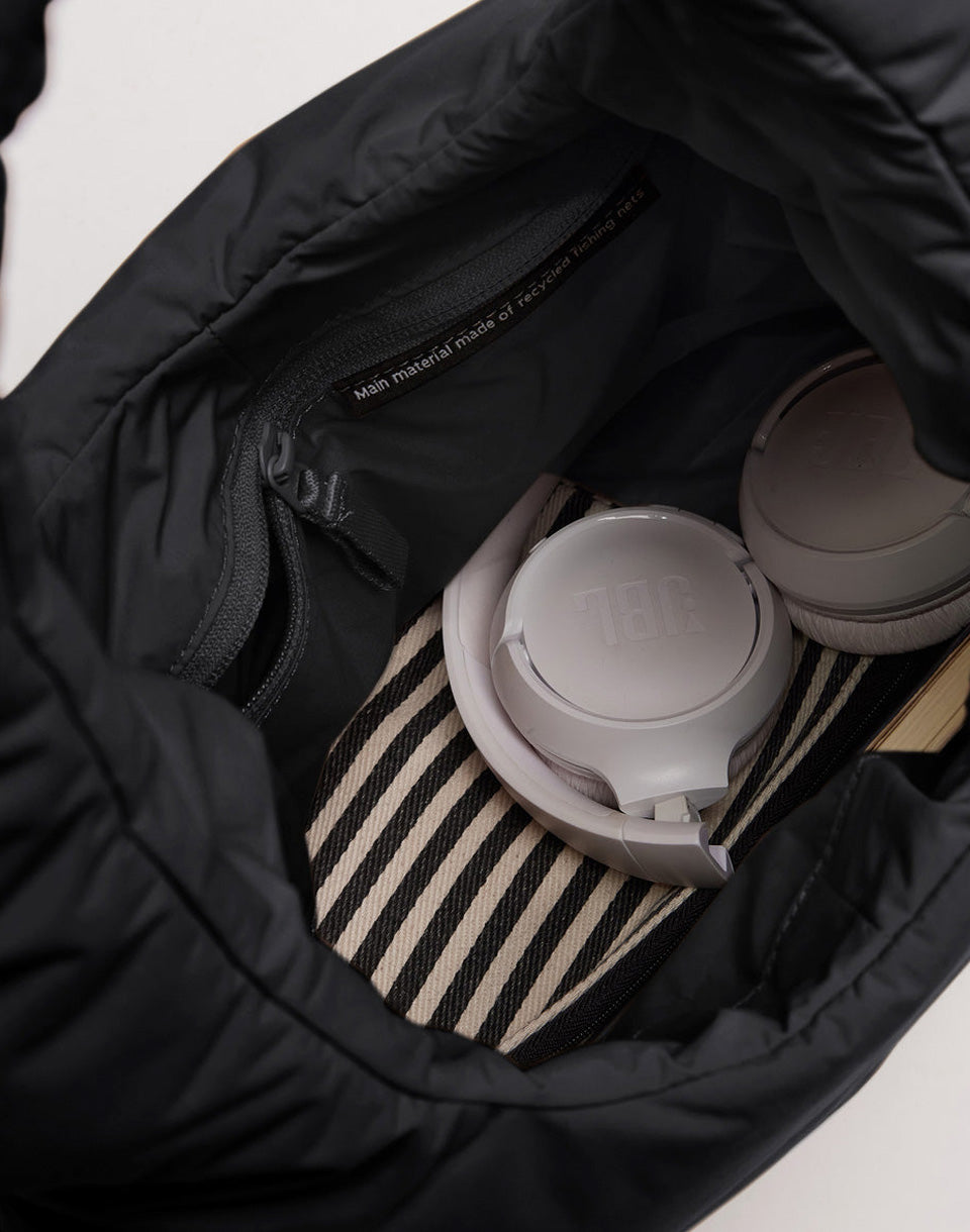 Cloud Shoulder Bag Monochrome