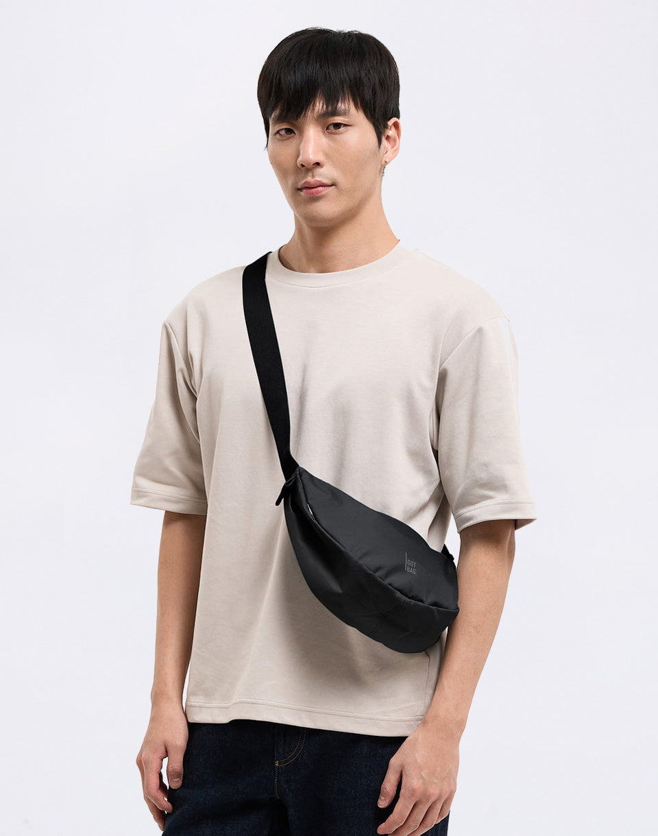 Moon Bag Small Monochrome