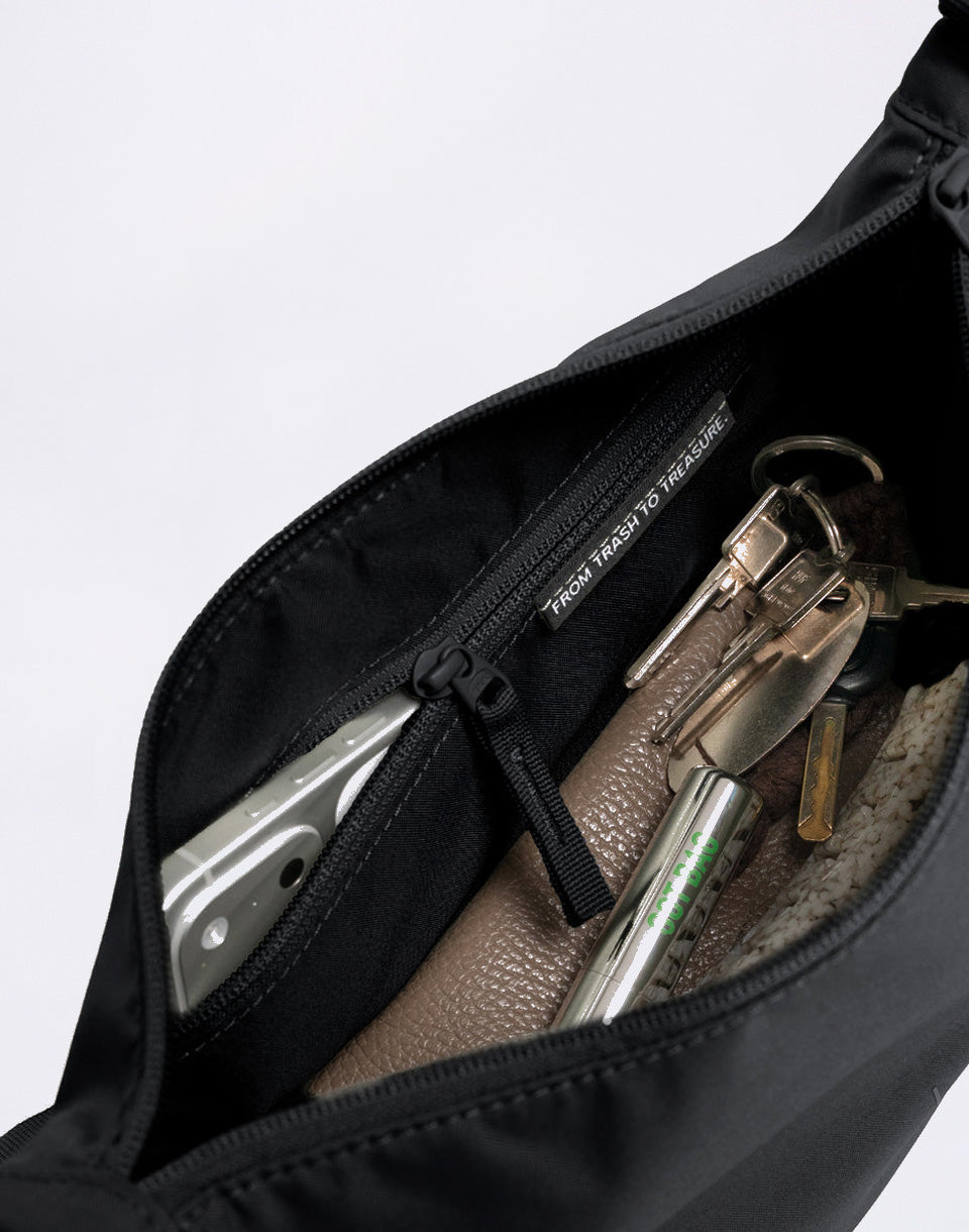 Moon Bag Small Monochrome