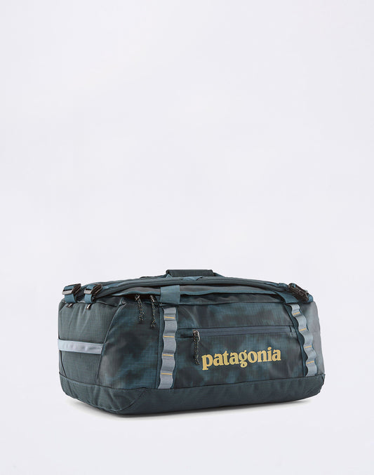 Black Hole Duffel 40L