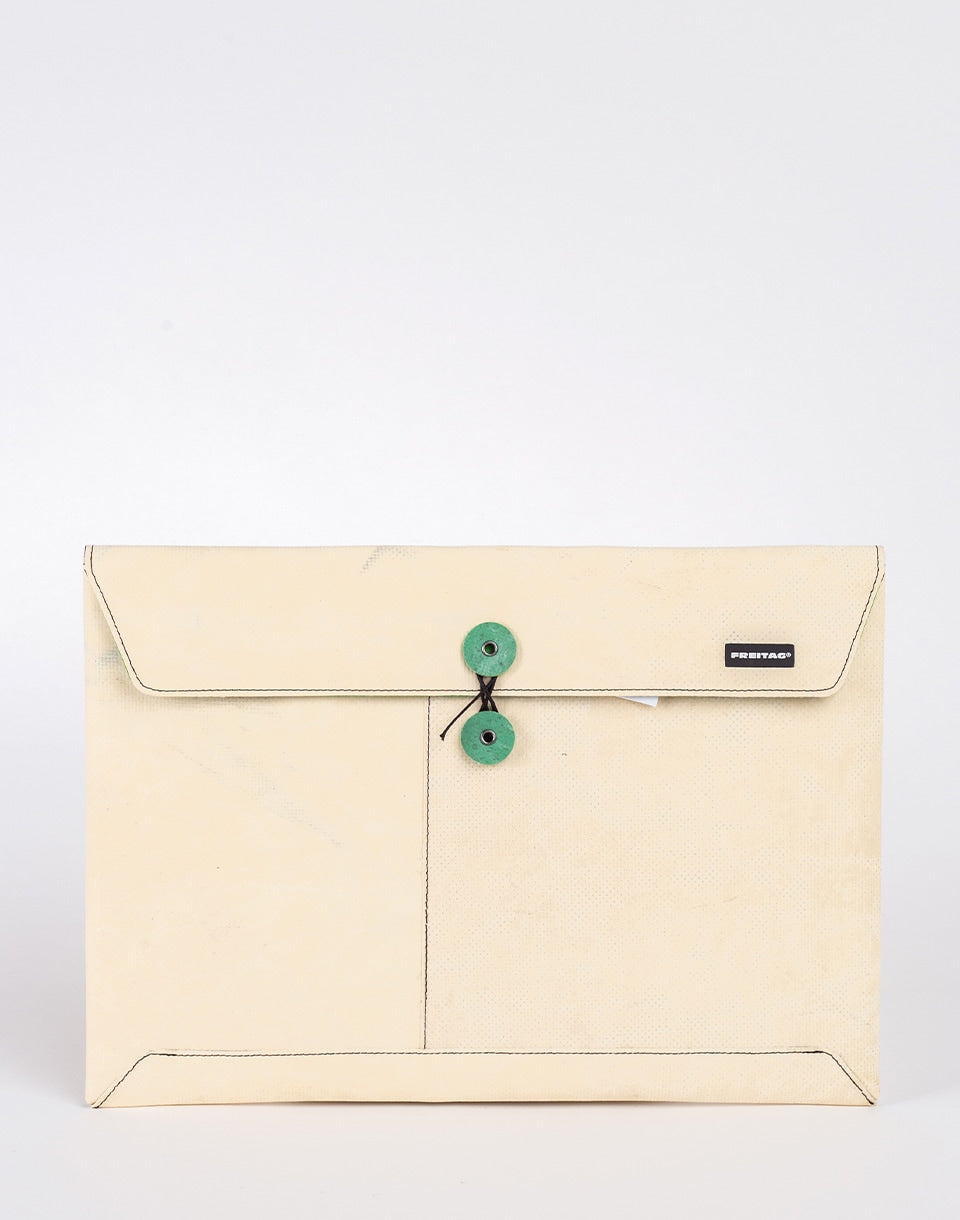 F421 Sleeve for Laptop 15''