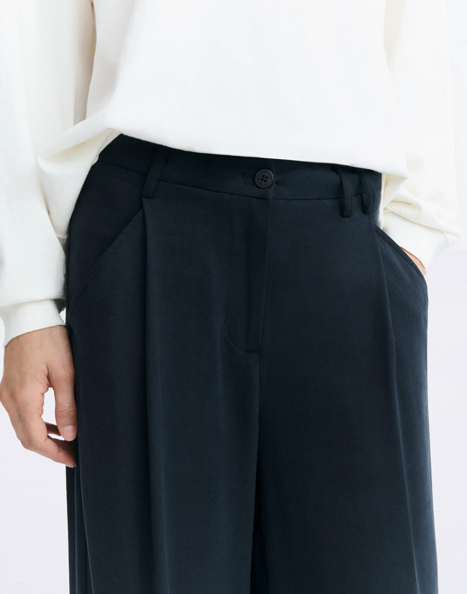 Black Molly Pants