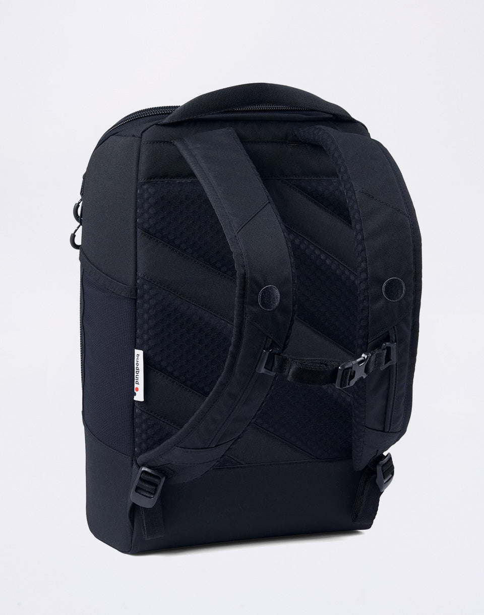 Cubik Medium