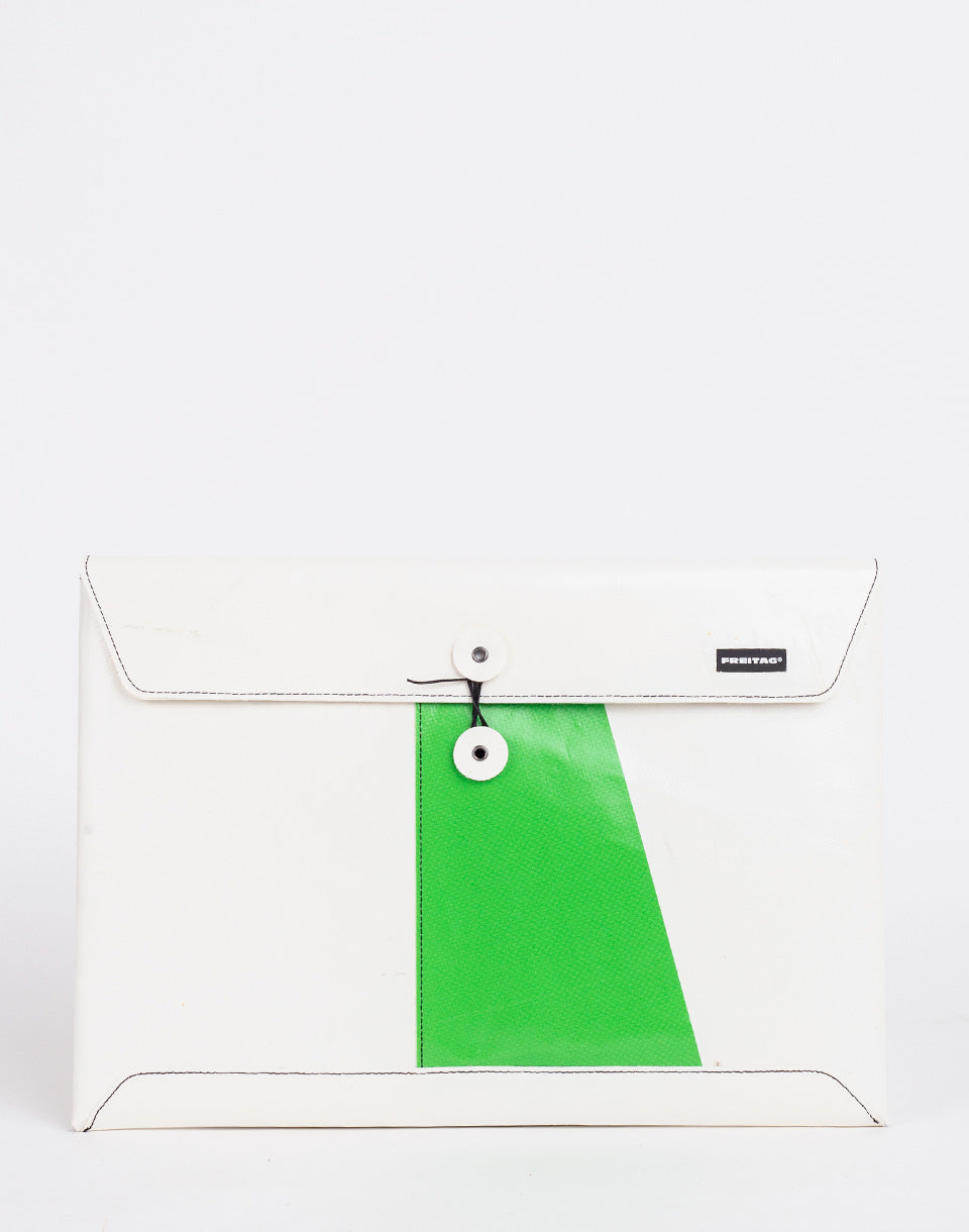 F421 Sleeve for Laptop 15''