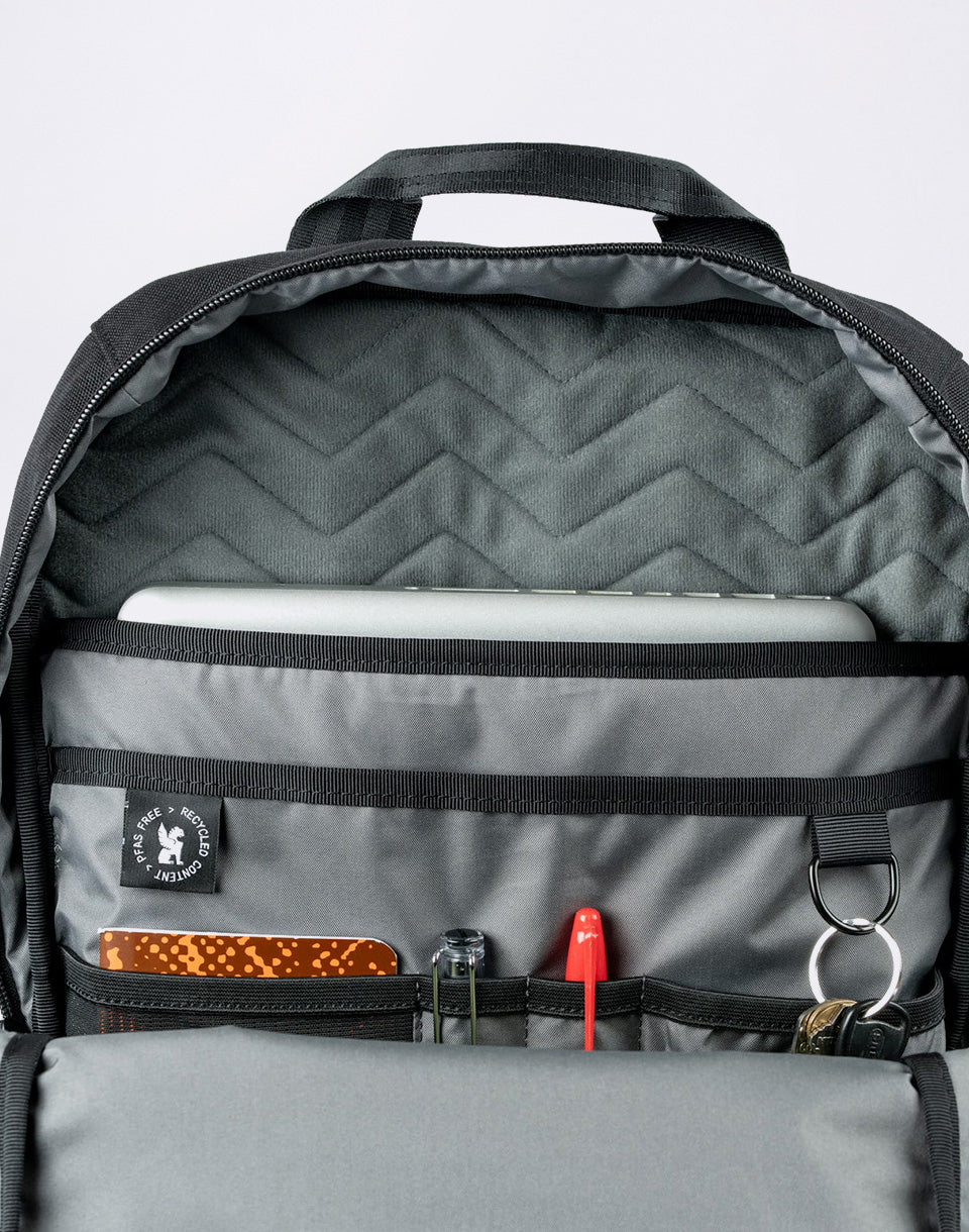 Recruit 22L Pack