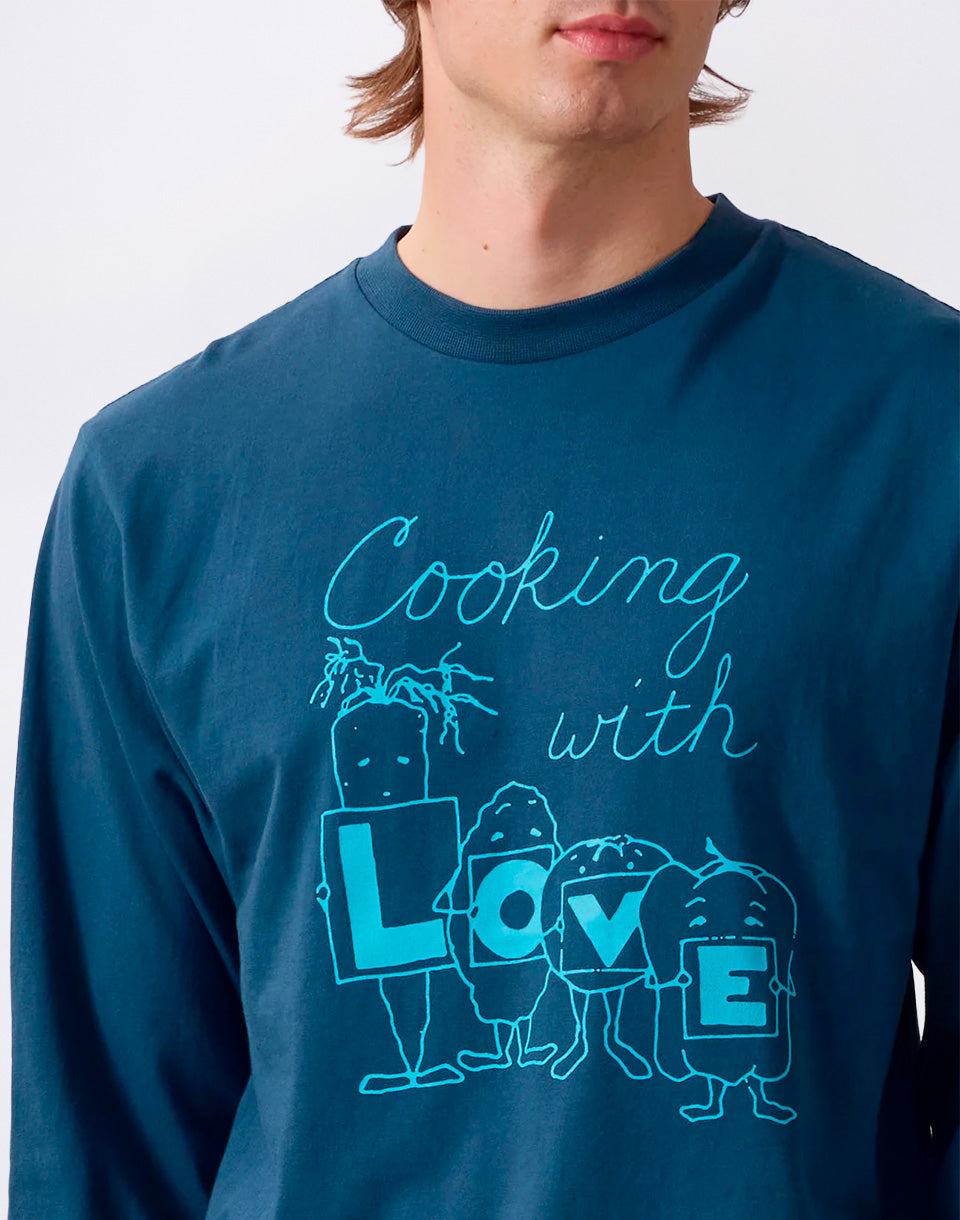 L O V E Long Sleeve Tee