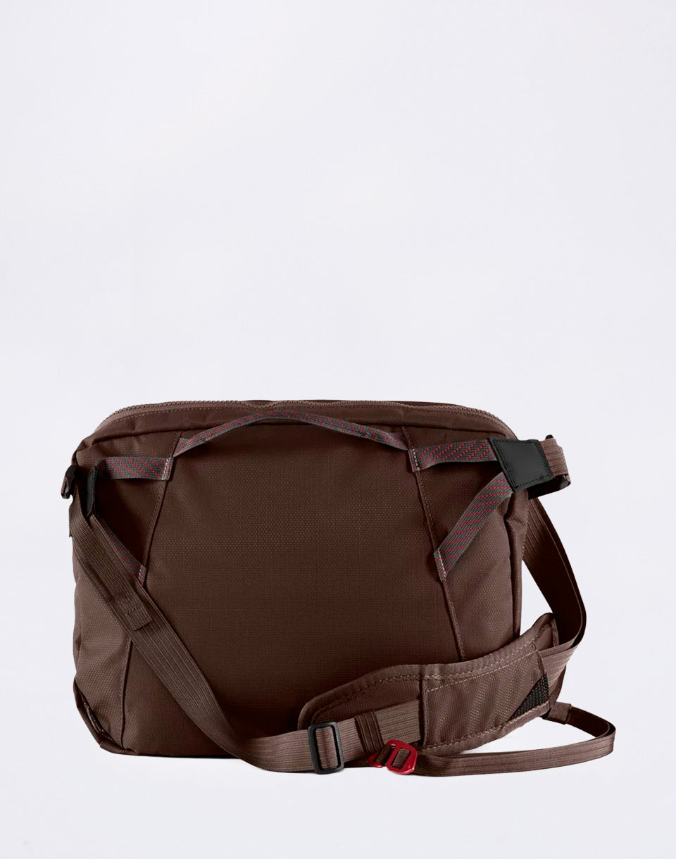 Gaut Messenger Bag